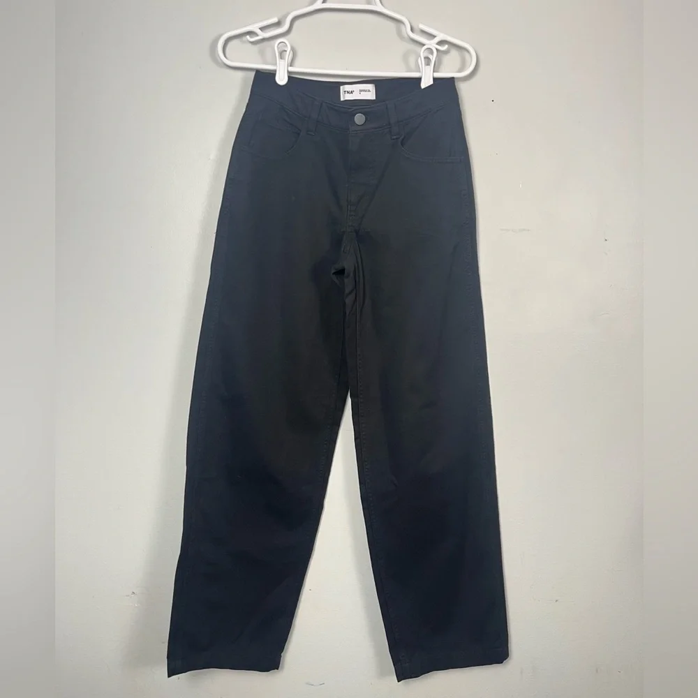 Aritzia TNA black denim jeans size 2 - Picture 1 of 7